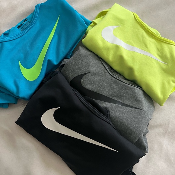 Nike pro sleeveless compression tank tops xs - Picture 10 of 10